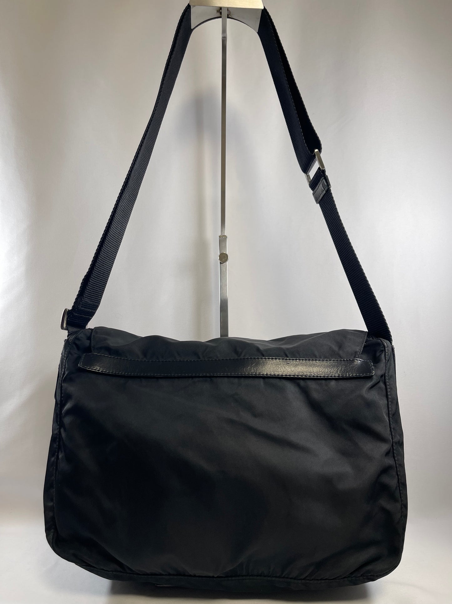 B0012 PRADA ショルダーバッグ ブラック ナイロン