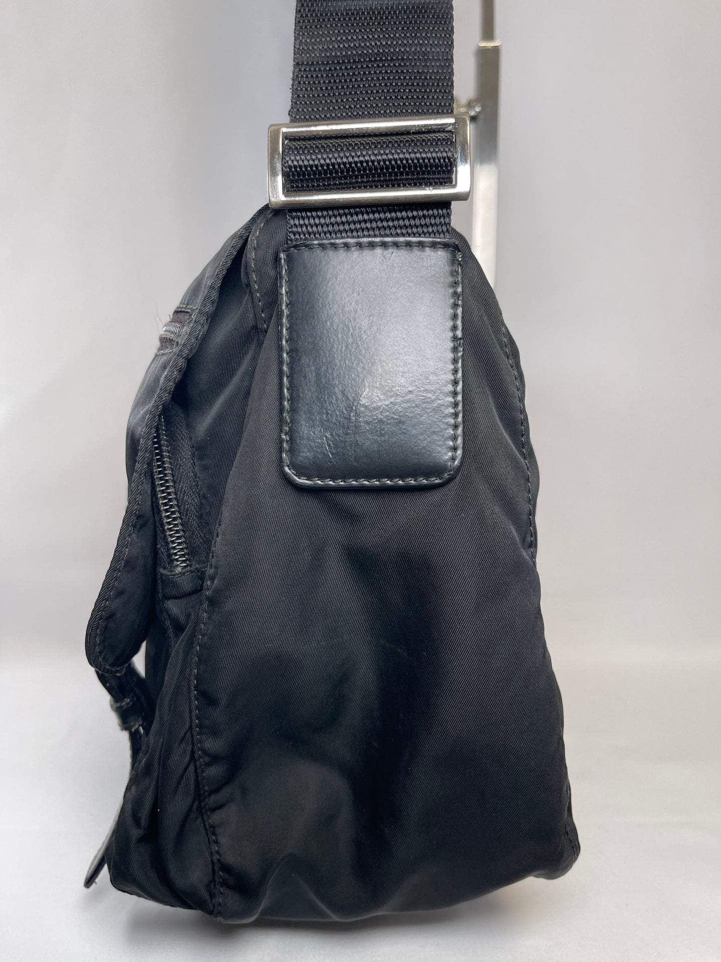 B0012 PRADA ショルダーバッグ ブラック ナイロン