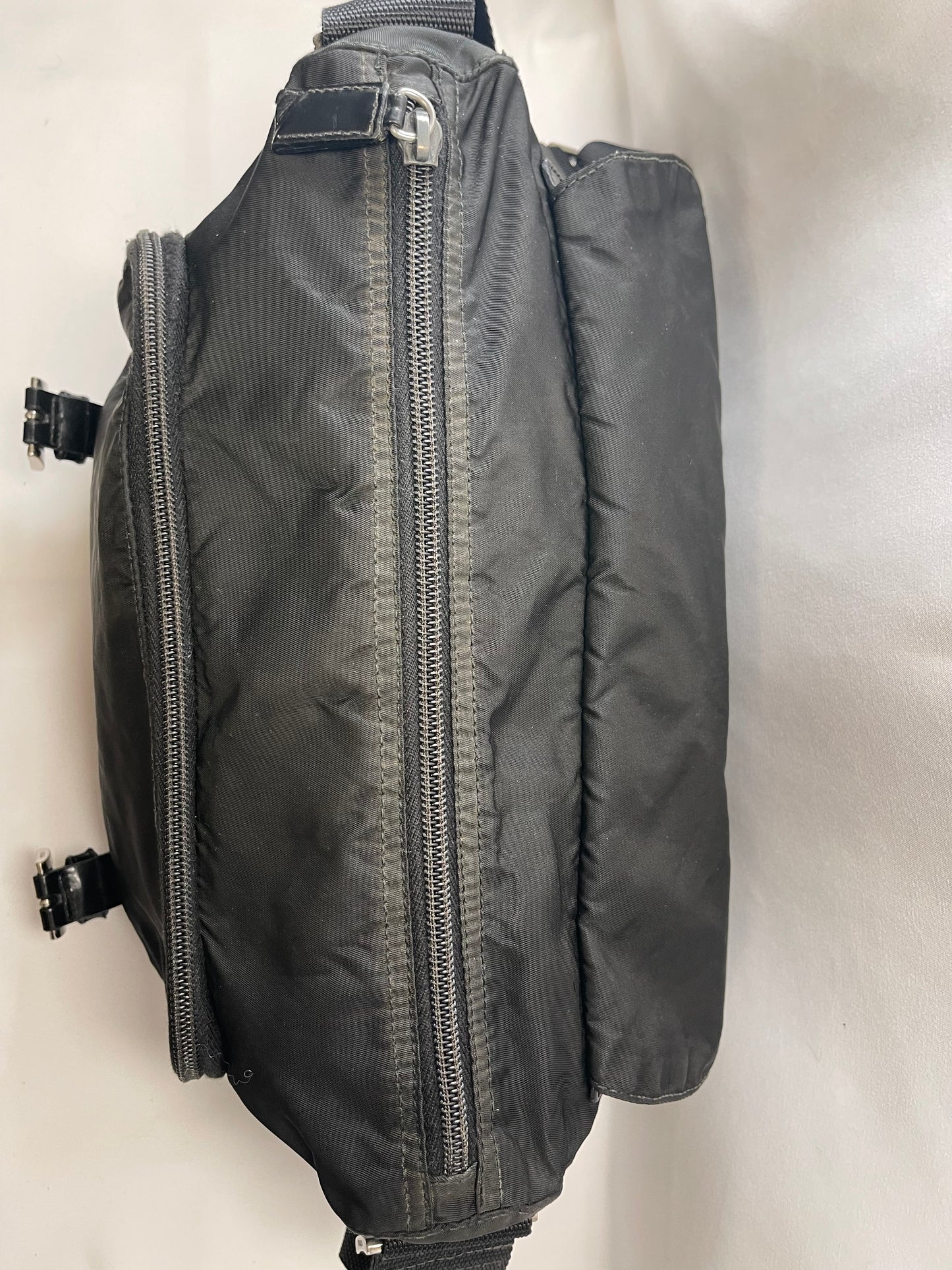 B0012 PRADA ショルダーバッグ ブラック ナイロン