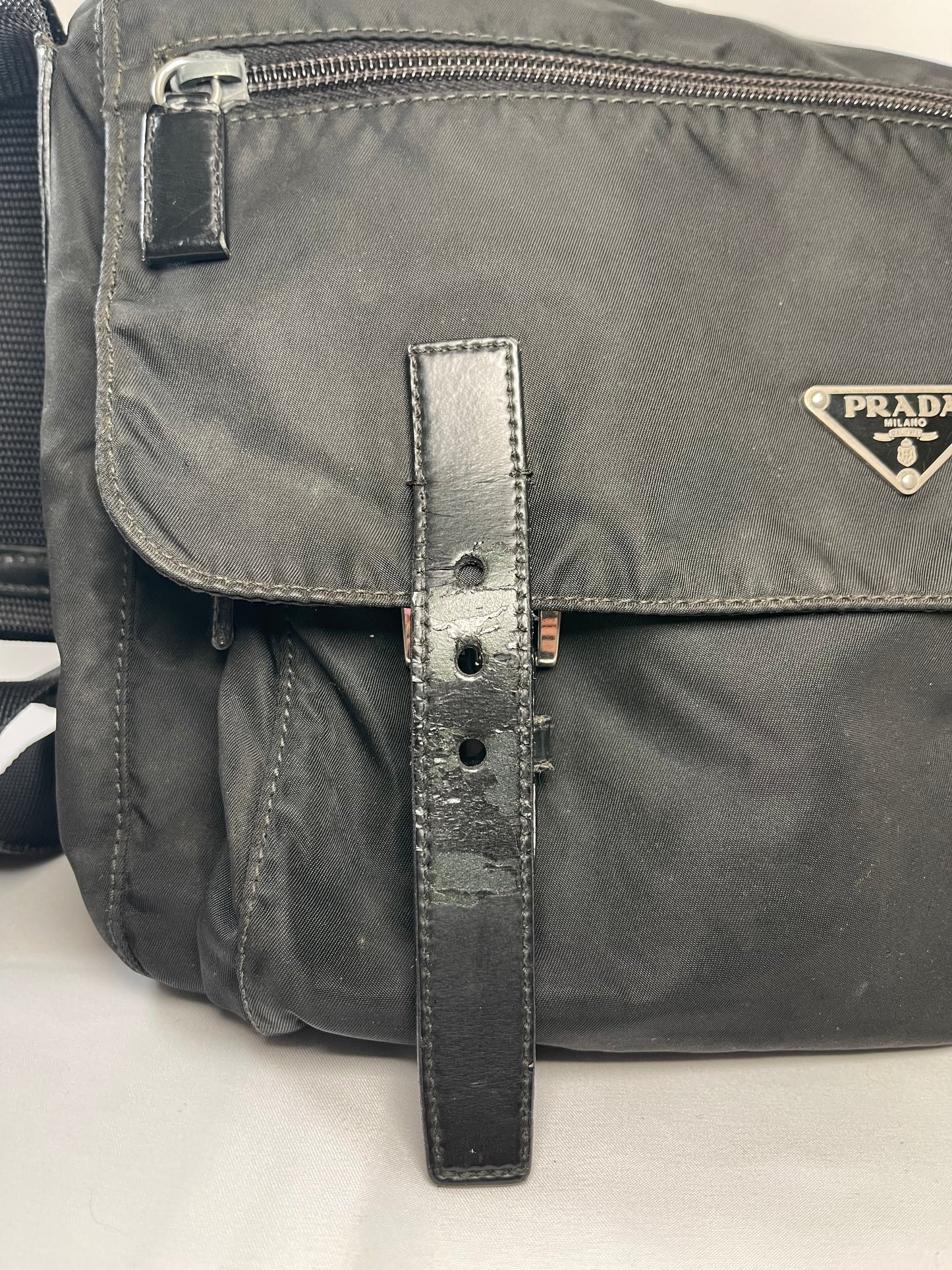 B0012 PRADA ショルダーバッグ ブラック ナイロン