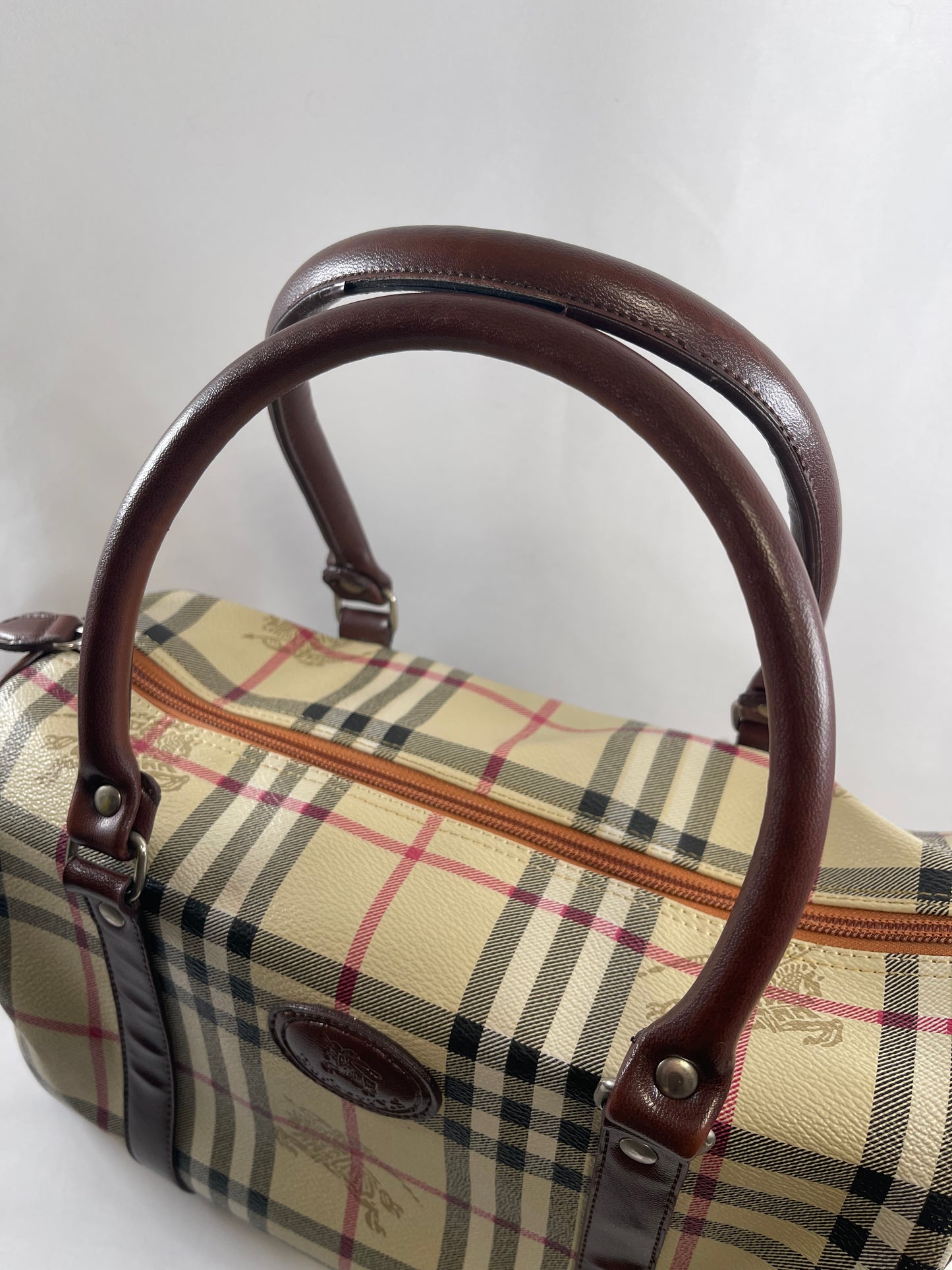B0011 Burberry バーバリー 2way bag PVC