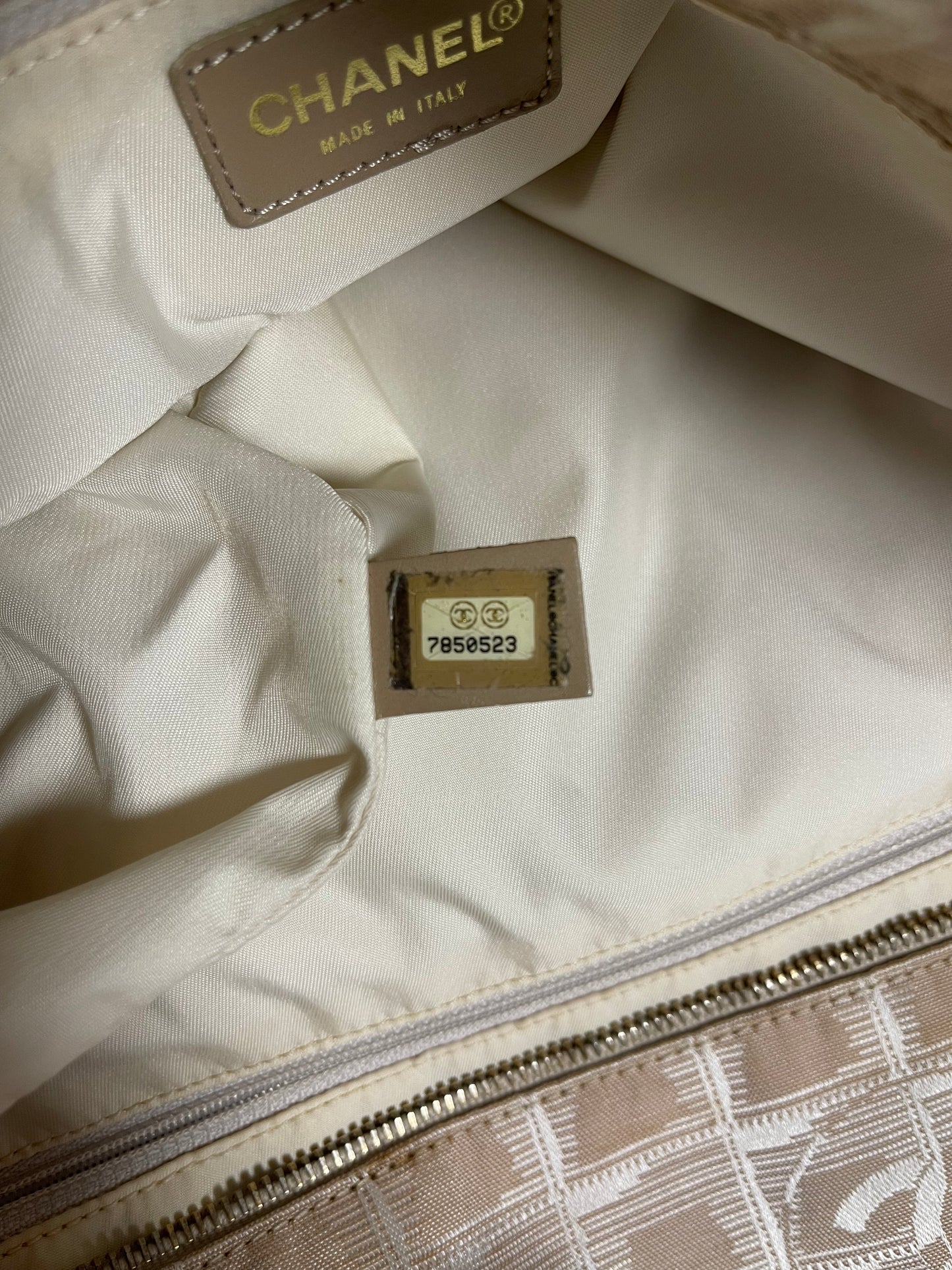 B0013 CHANEL シャネル ニュートラベル トートバッグ A15825 7850523