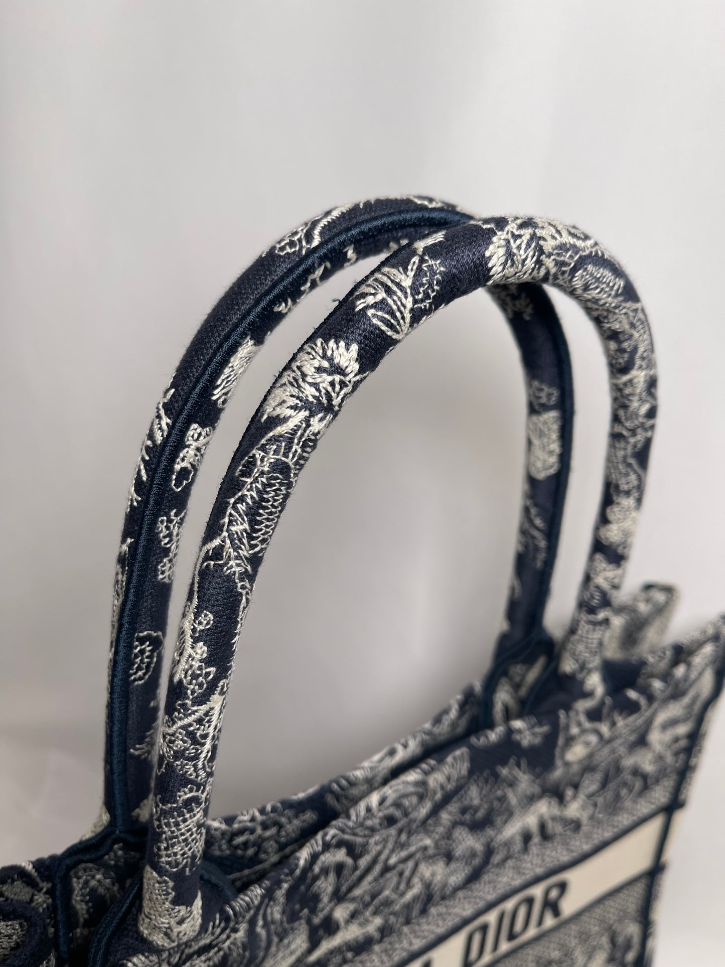 B0001 Christian Dior ブックトート ミディアム Tote bag