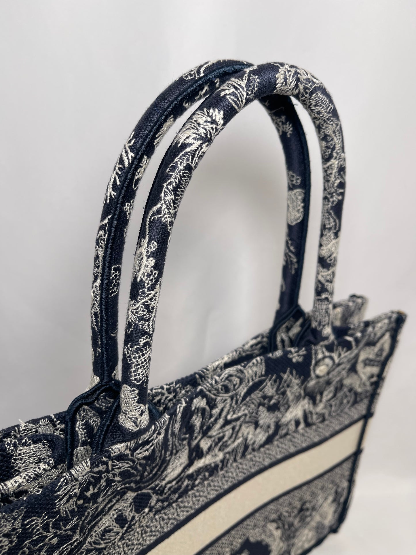 B0001 Christian Dior ブックトート ミディアム Tote bag