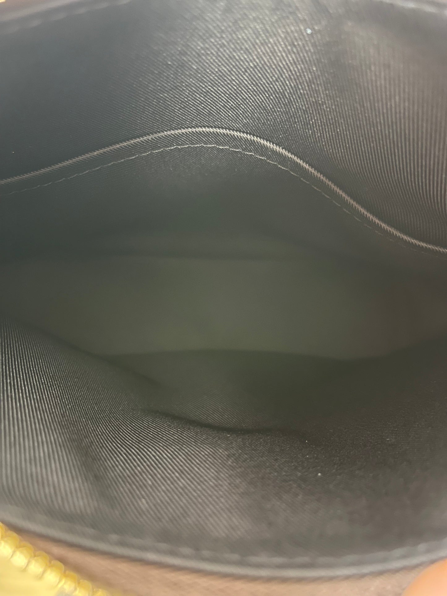 B0004 LOUIS VUITTON ルイ・ヴィトン オデオンPM ショルダーバッグ