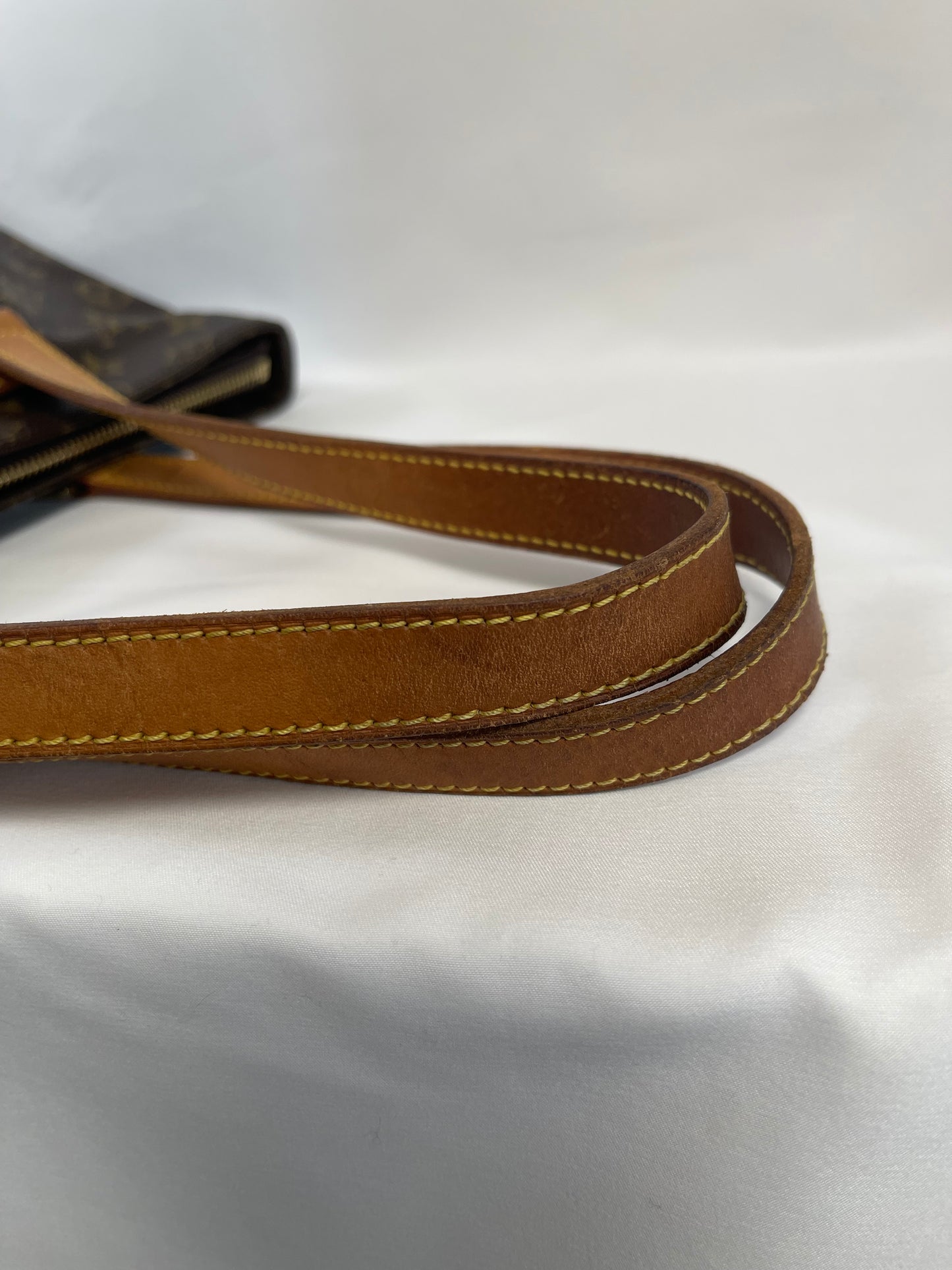 B0007 LOUIS VUITTON ルイ・ヴィトン カバ ピアノ ハンドバッグ トートバッグ
