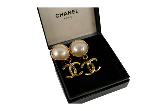 A0011 CHANEL シャネル イヤリング Earrings 94P ゴールド パール