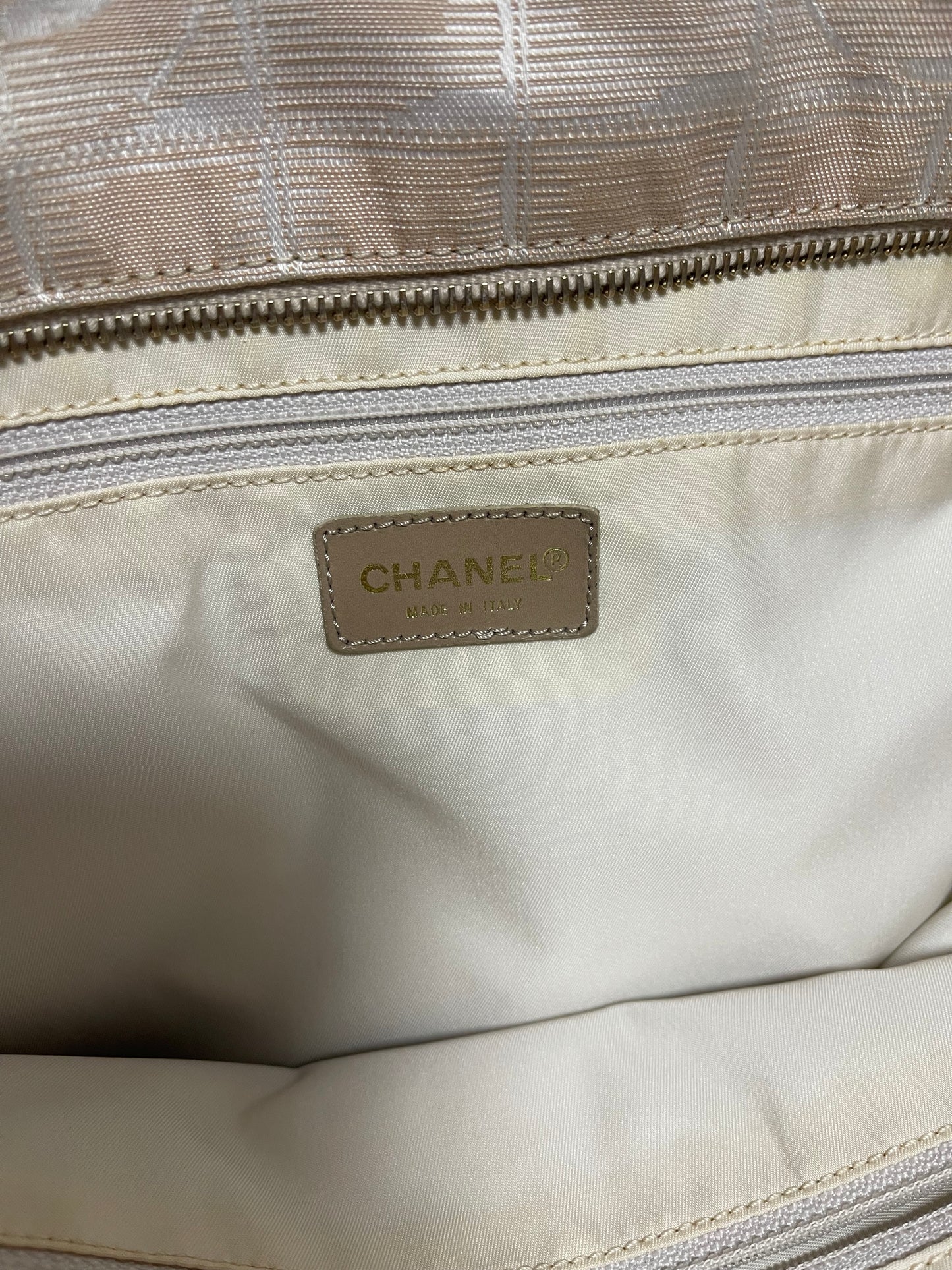 B0013 CHANEL シャネル ニュートラベル トートバッグ A15825 7850523