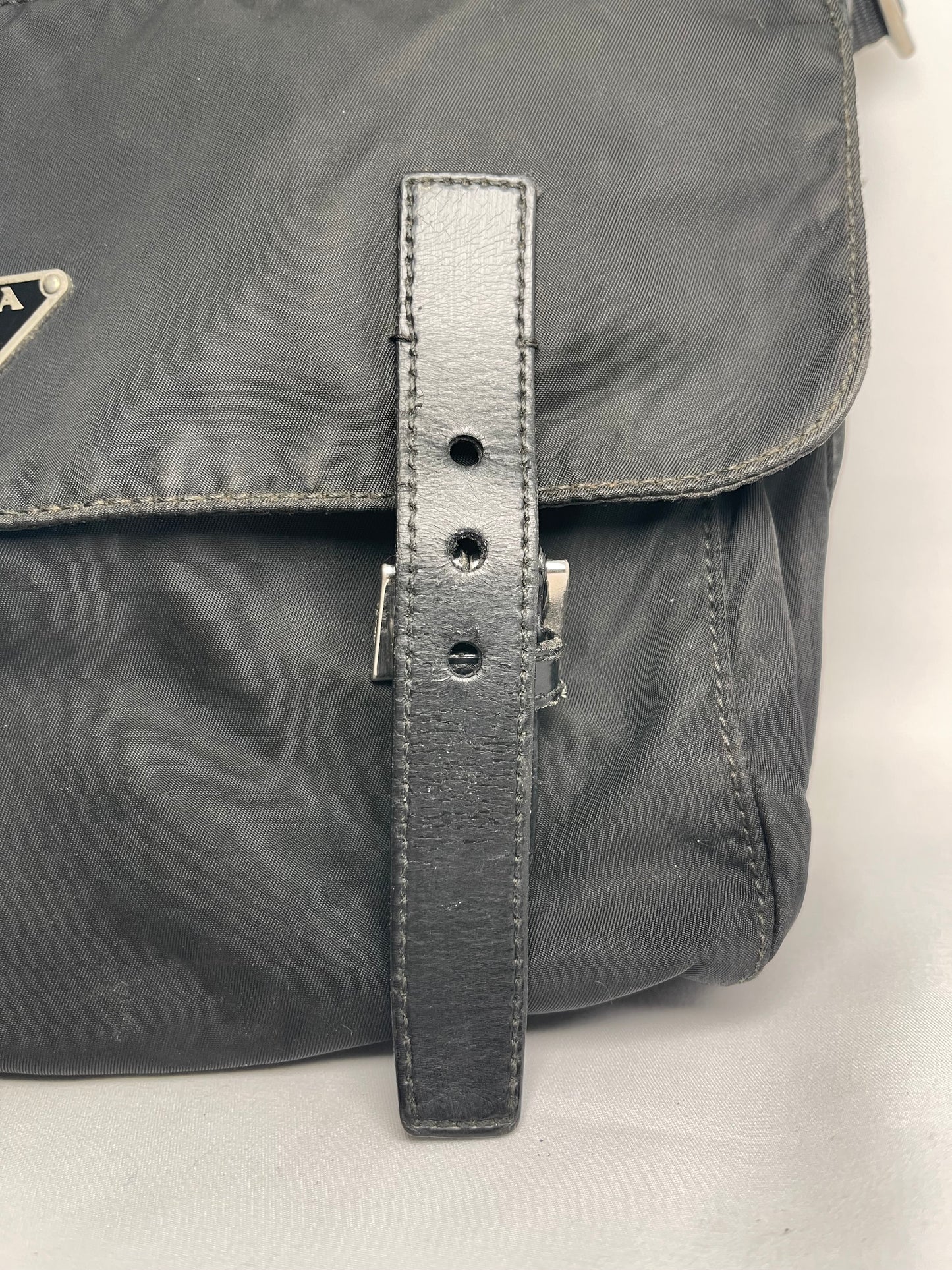 B0012 PRADA ショルダーバッグ ブラック ナイロン