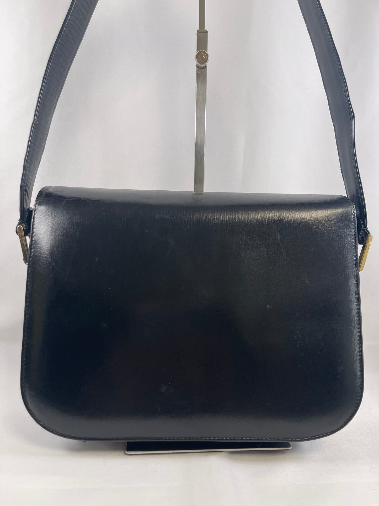 B0016 セリーヌ Celine ショルダーバッグ ブラック レザー